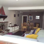 Retreats Quayside Luxury * Roundstone