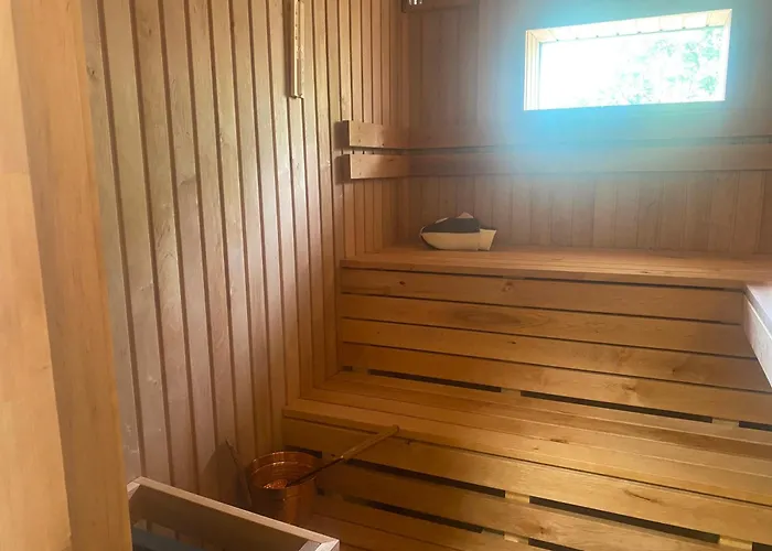 Retreats Quayside Luxury * Roundstone